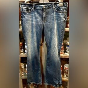 PLUS Silver Jeans “Suki” curvy fit